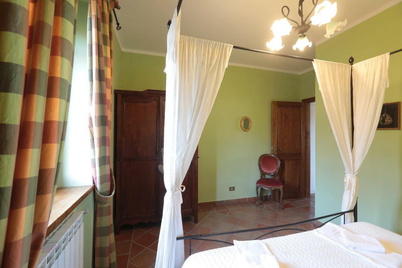 Ai Due Cedri Casa de hóspedes Capranica Exterior foto