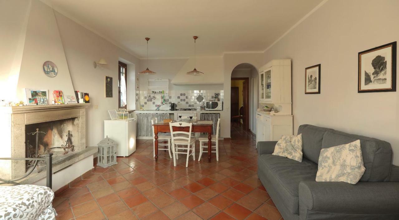 Ai Due Cedri Casa de hóspedes Capranica Exterior foto
